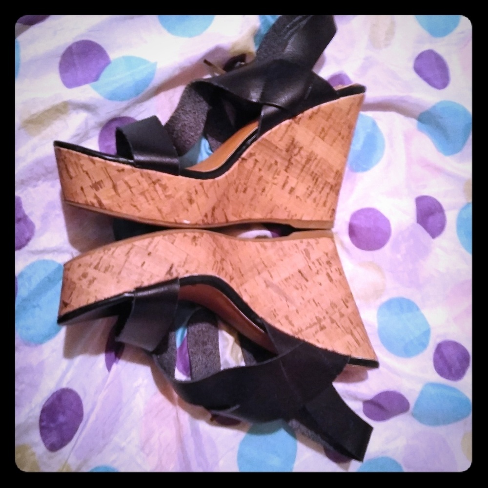 Massimo's wedges